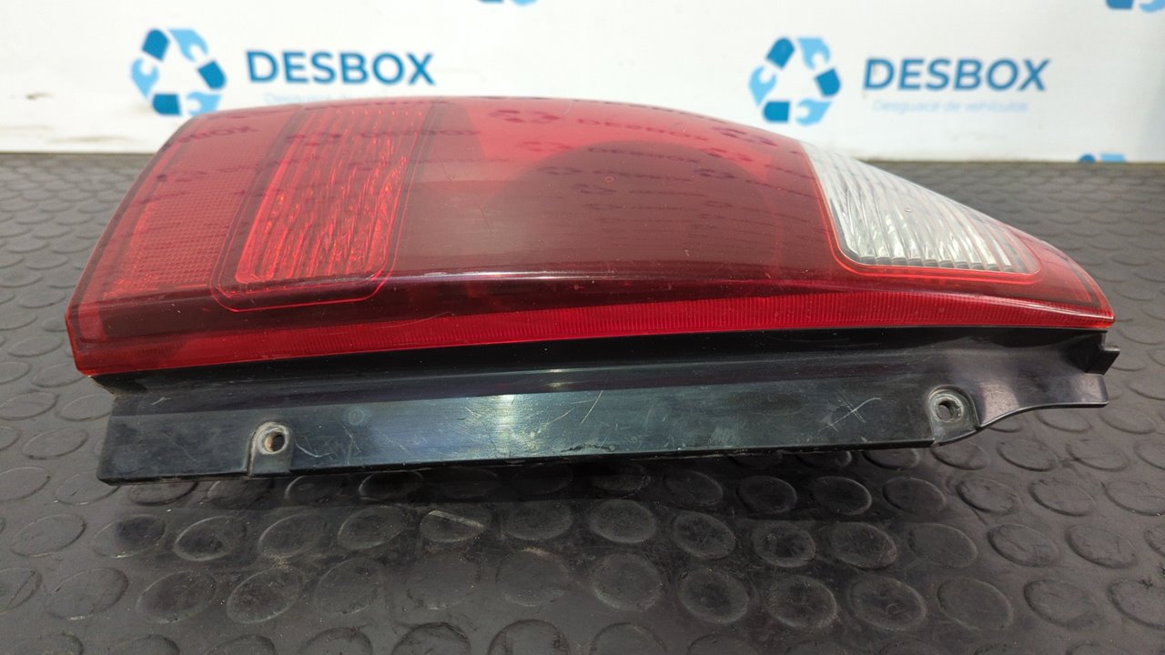 PILOTO TRASERO IZQUIERDO MITSUBISHI MONTERO (V80/V90) - vista 4