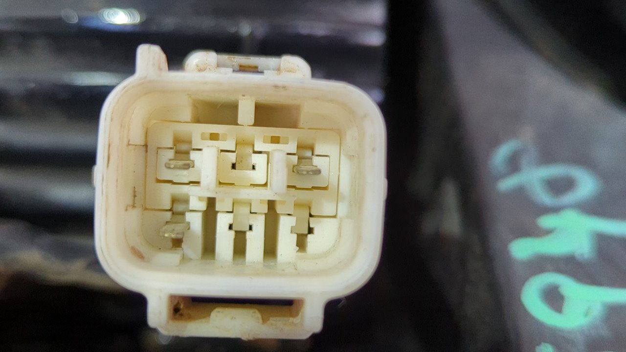 PILOTO TRASERO IZQUIERDO MITSUBISHI MONTERO (V80/V90) - vista 6