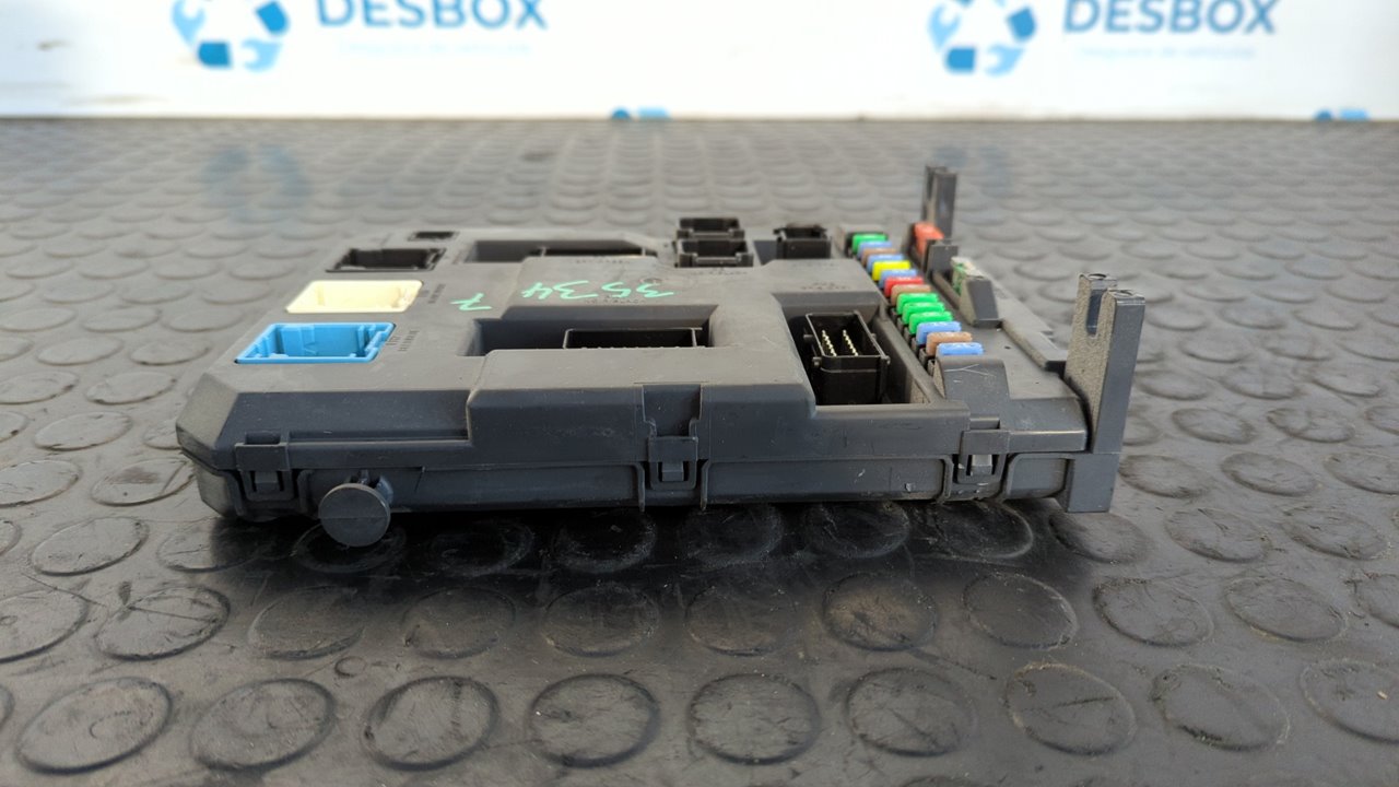 CAJA RELES / FUSIBLES PEUGEOT 207 - vista 13