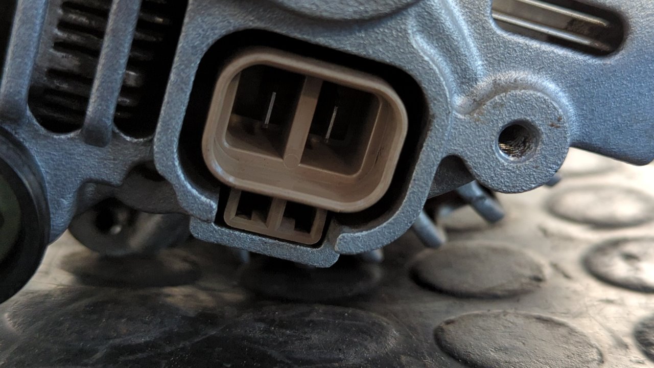 ALTERNADOR MITSUBISHI MONTERO (V80/V90) - vista 3