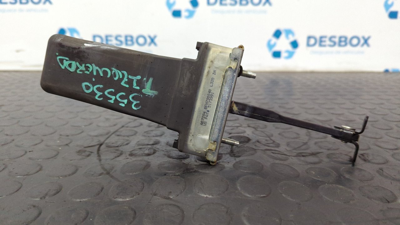 RETENEDOR PUERTA IZQUIERDA  LAND ROVER RANGE ROVER SPORT