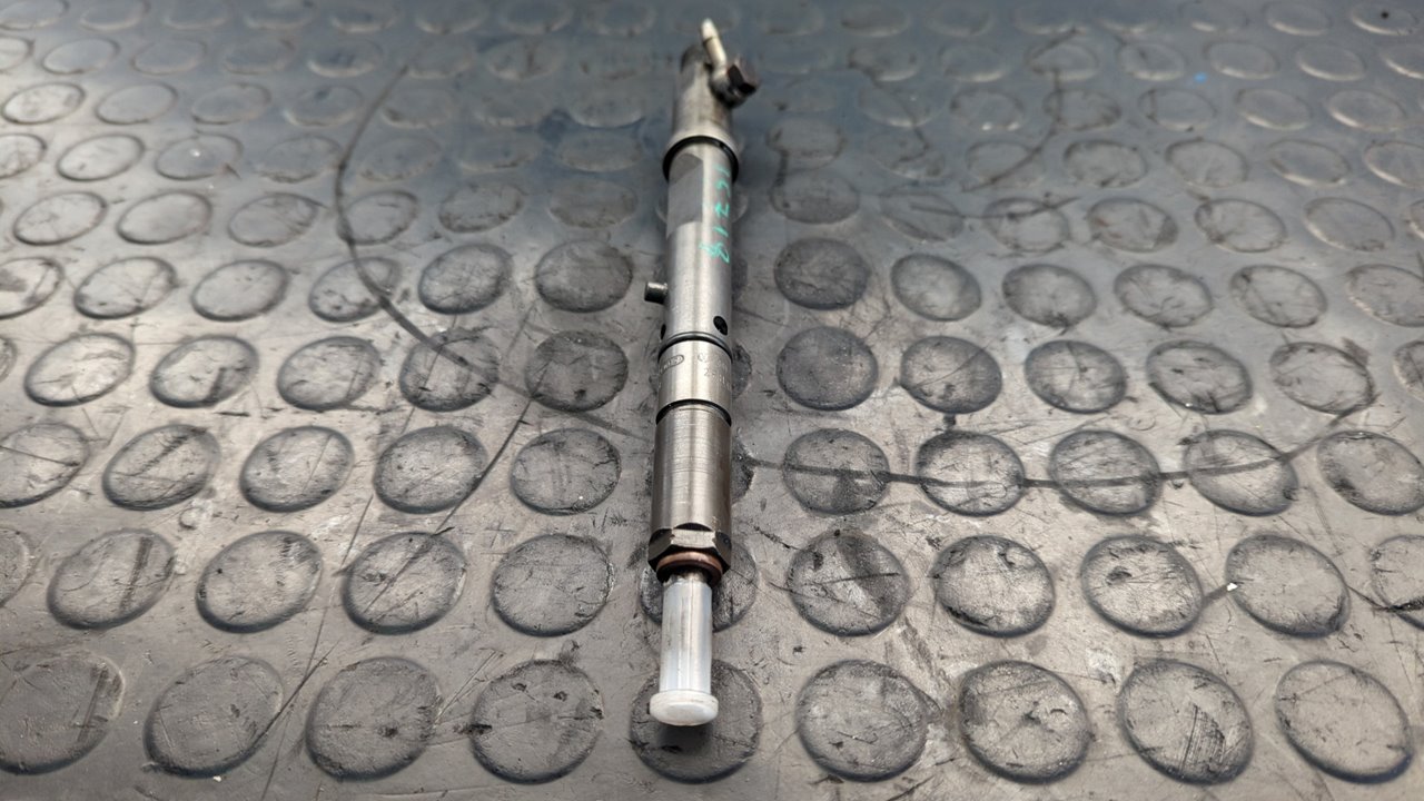 INYECTOR AUDI A6 BERLINA (4B2) - vista 3