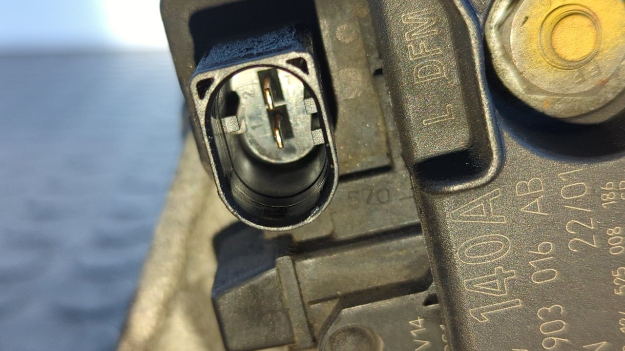 ALTERNADOR AUDI A6 BERLINA (4B2) - vista 3