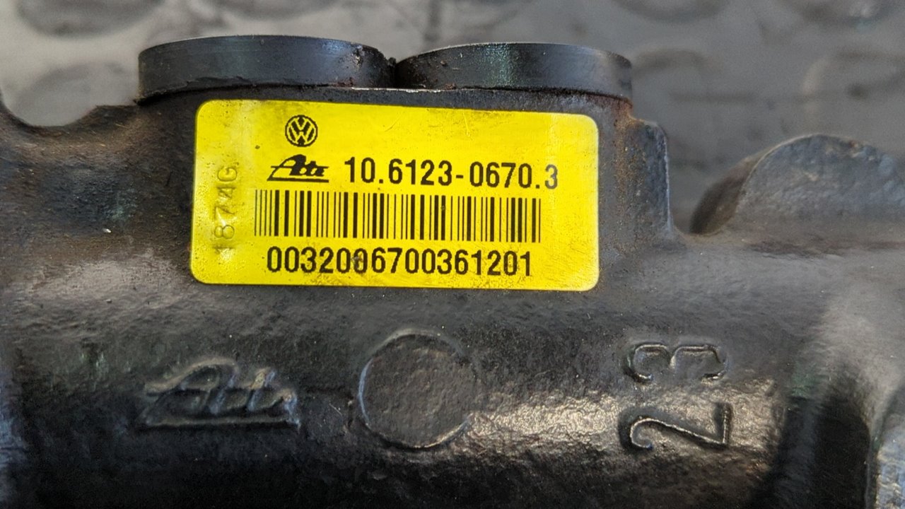 BOMBA FRENO VOLKSWAGEN GOLF III BERLINA (1H1) - vista 6