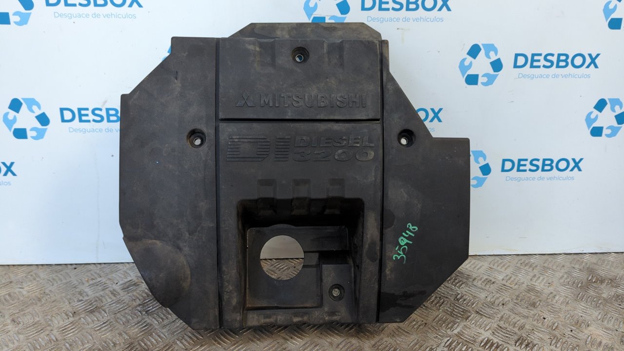 TAPA MOTOR MITSUBISHI MONTERO (V80/V90)