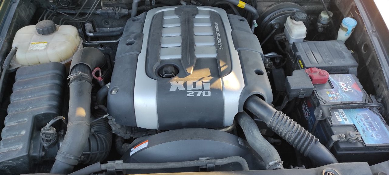 MOTOR SSANGYONG REXTON