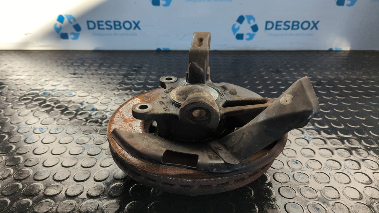 MANGUETA DELANTERA IZQUIERDA NISSAN SERENA (C23M)