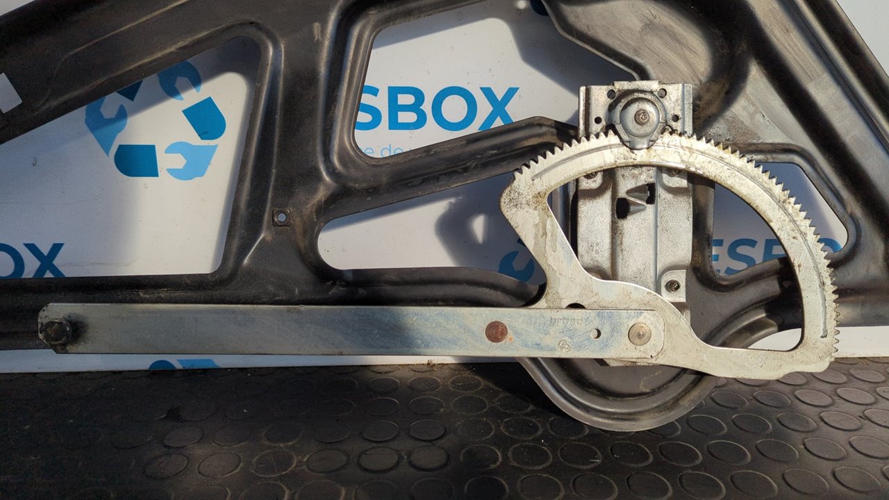 ELEVALUNAS DELANTERO DERECHO MERCEDES-BENZ SPRINTER (W901,W904) CAJA CERR. - vista 3