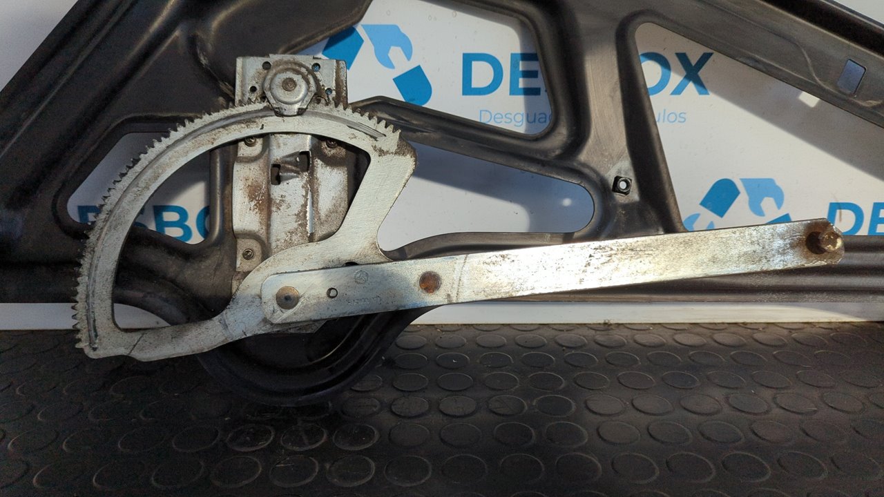 ELEVALUNAS DELANTERO IZQUIERDO MERCEDES-BENZ SPRINTER (W901,W904) CAJA CERR. - vista 3