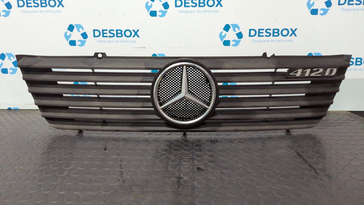 REJILLA DELANTERA MERCEDES-BENZ SPRINTER (W901,W903) COMBI