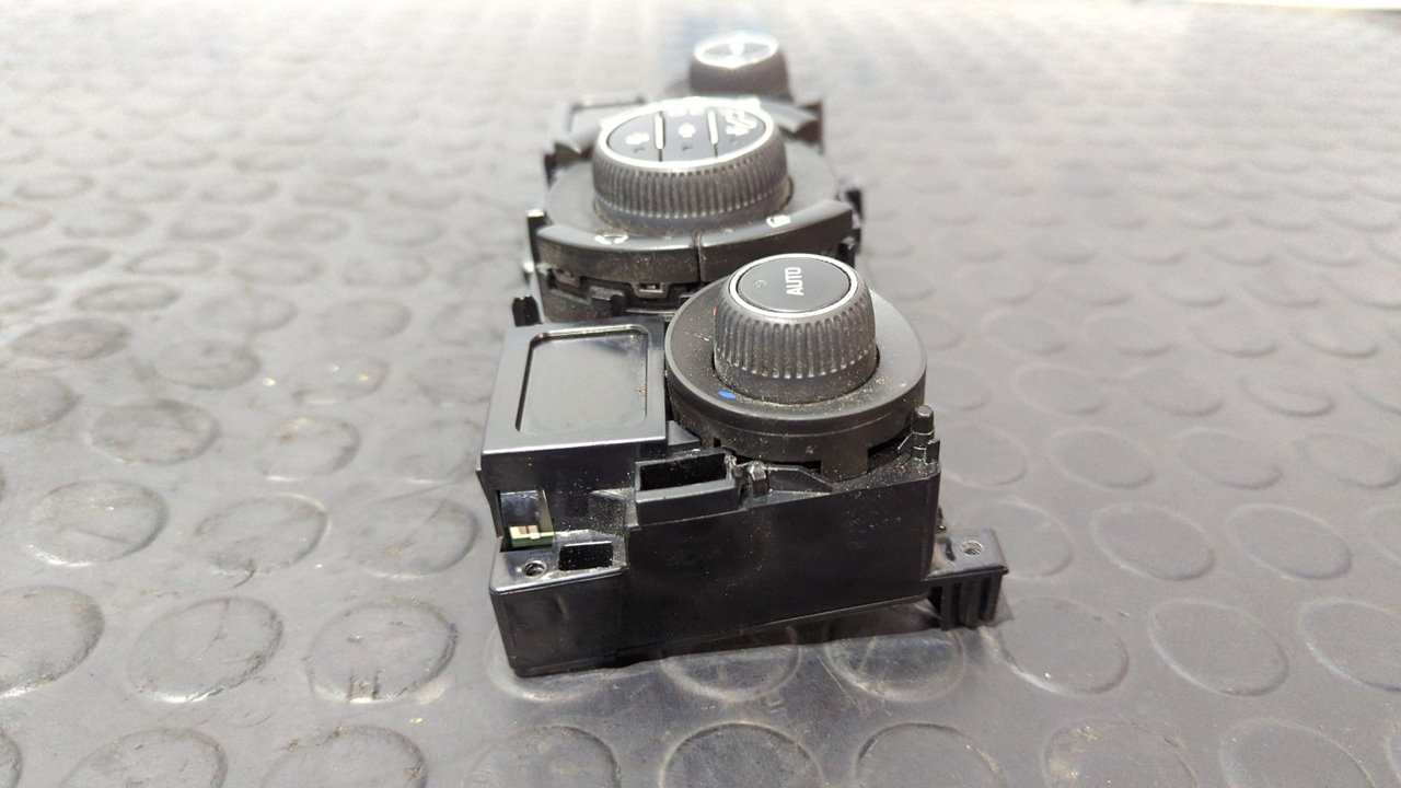 MANDO CLIMATIZADOR PEUGEOT 308 - vista 4