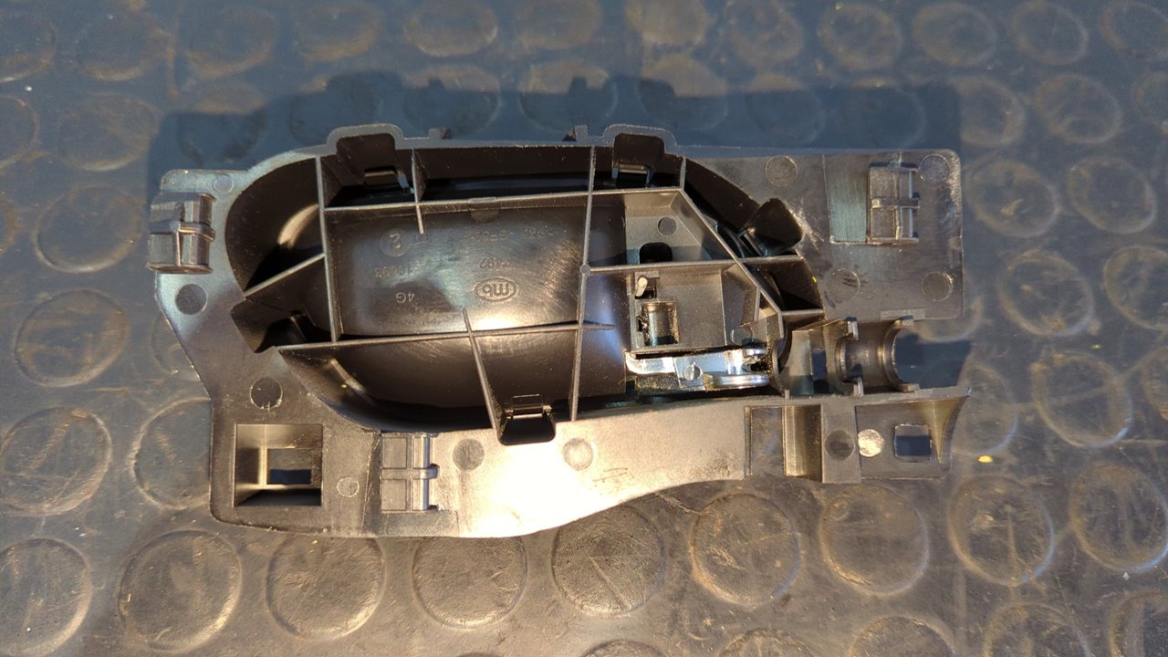 MANETA INTERIOR DELANTERA IZQUIERDA PEUGEOT 308 - vista 2