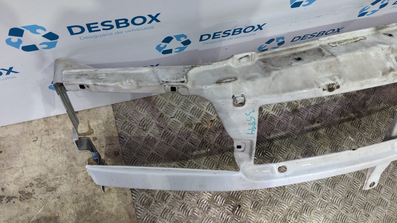 PANEL FRONTAL MERCEDES-BENZ SPRINTER (W901,W904) CAJA CERR. - vista 3