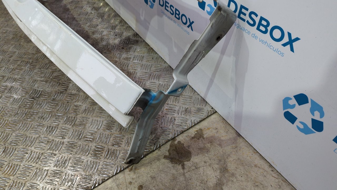 PANEL FRONTAL MERCEDES-BENZ SPRINTER (W901,W904) CAJA CERR. - vista 2