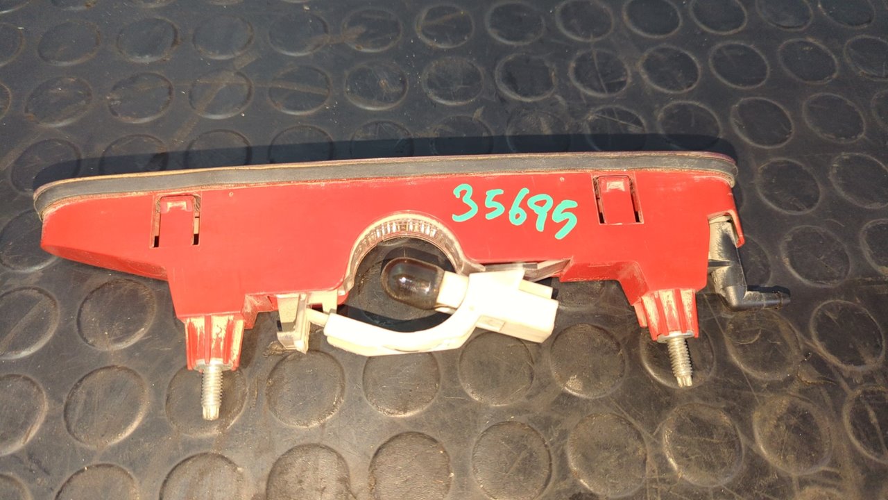 LUZ CENTRAL DE FRENO PEUGEOT PARTNER KOMBI - vista 6