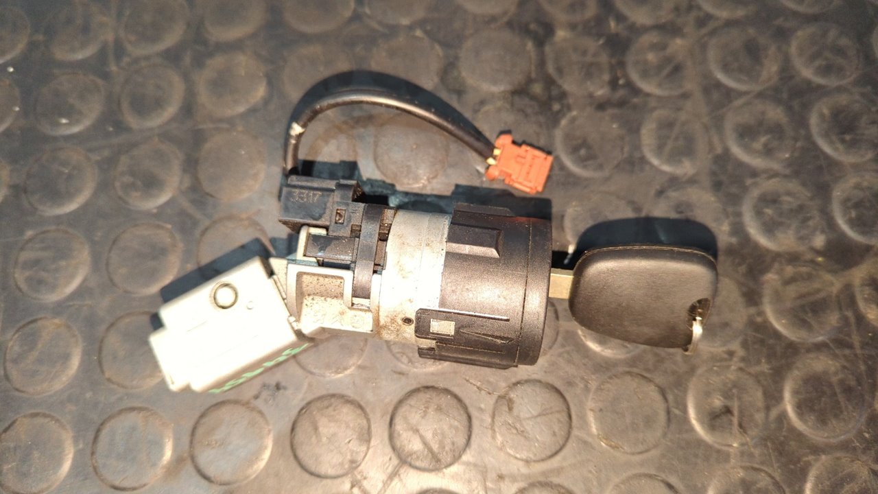 CONMUTADOR DE ARRANQUE PEUGEOT 308 - vista 9