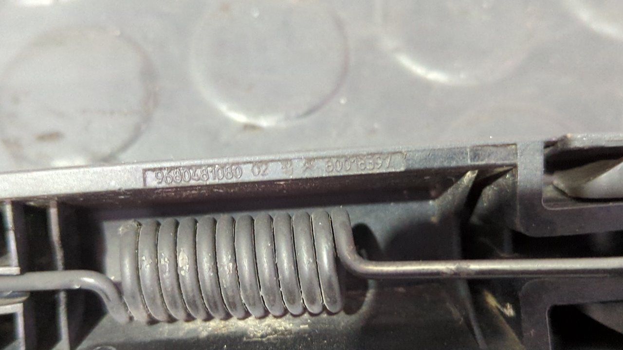 BRAZO LIMPIA TRASERO PEUGEOT 308 - vista 3