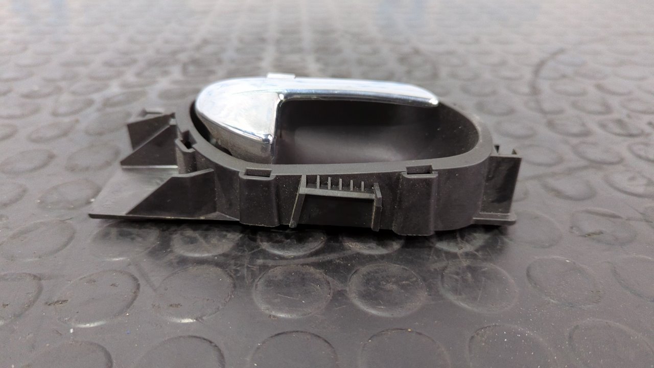 MANETA INTERIOR DELANTERA DERECHA PEUGEOT 308 - vista 3