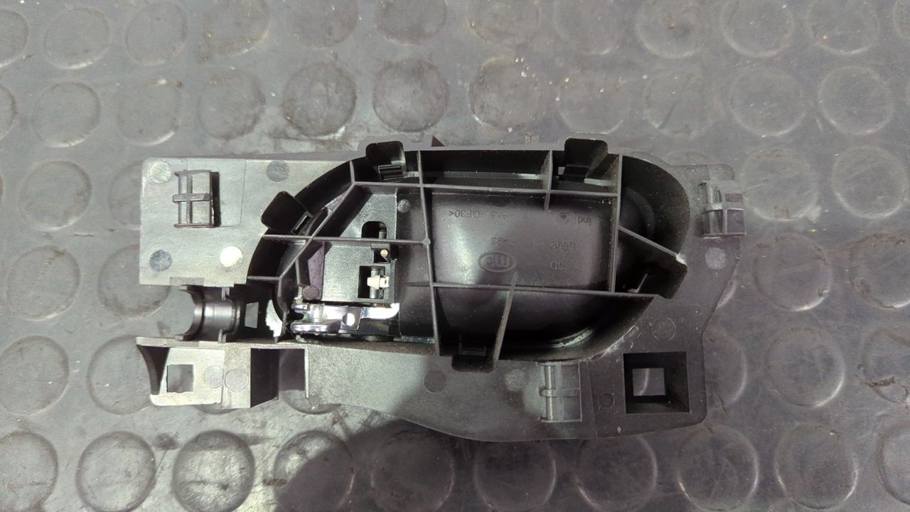 MANETA INTERIOR DELANTERA DERECHA PEUGEOT 308 - vista 4