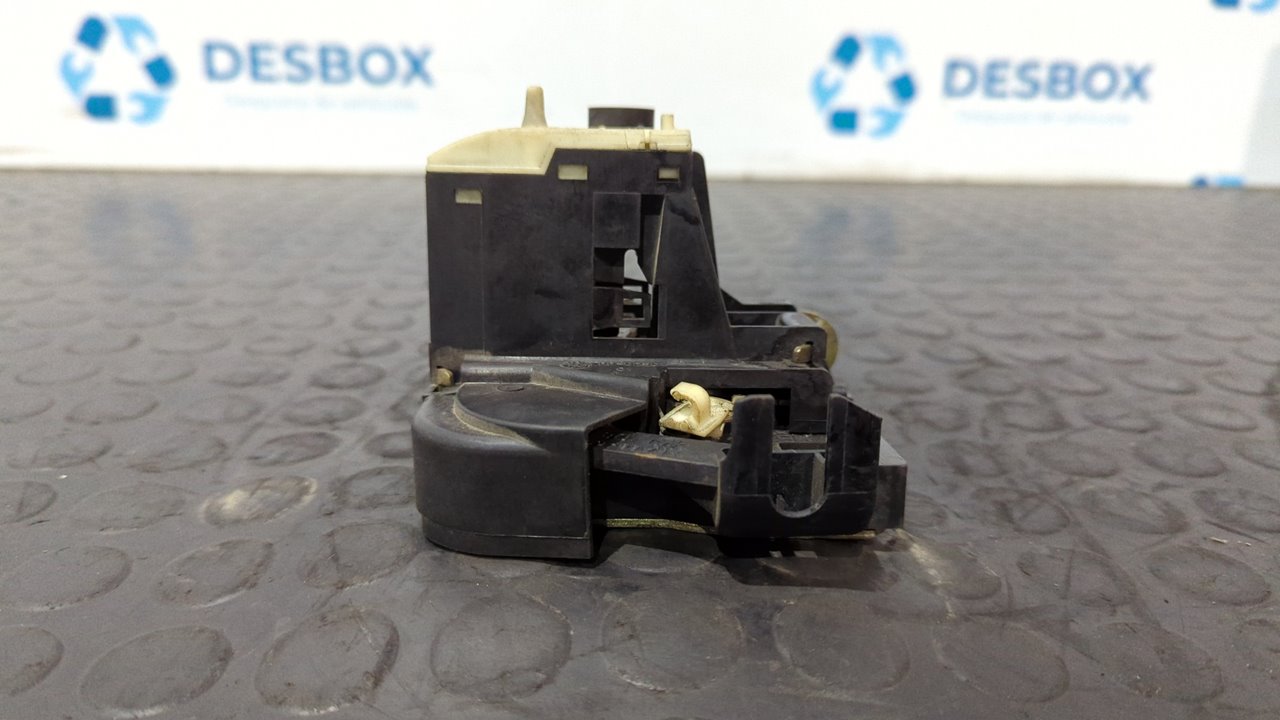 CERRADURA PUERTA DELANTERA DERECHA RENAULT CLIO II FASE II (B/CB0)