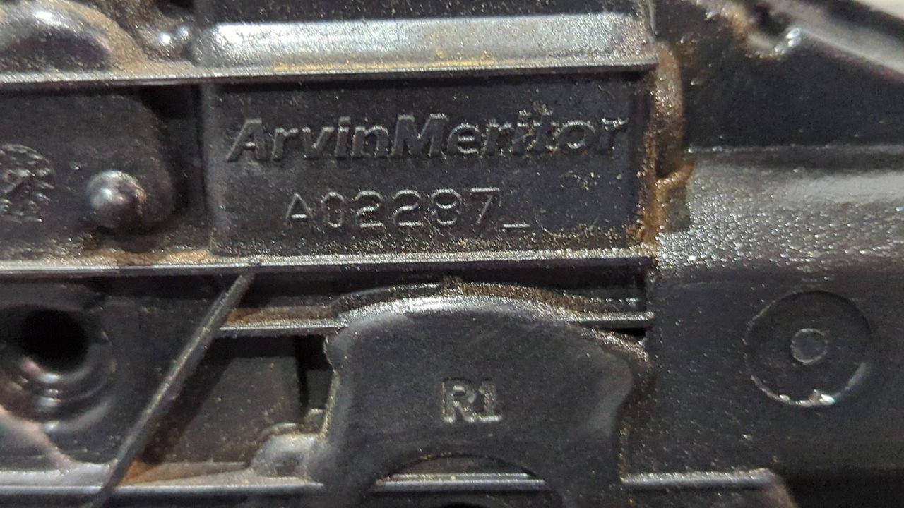 CERRADURA PUERTA TRASERA DERECHA VOLKSWAGEN POLO (6R1) - vista 6