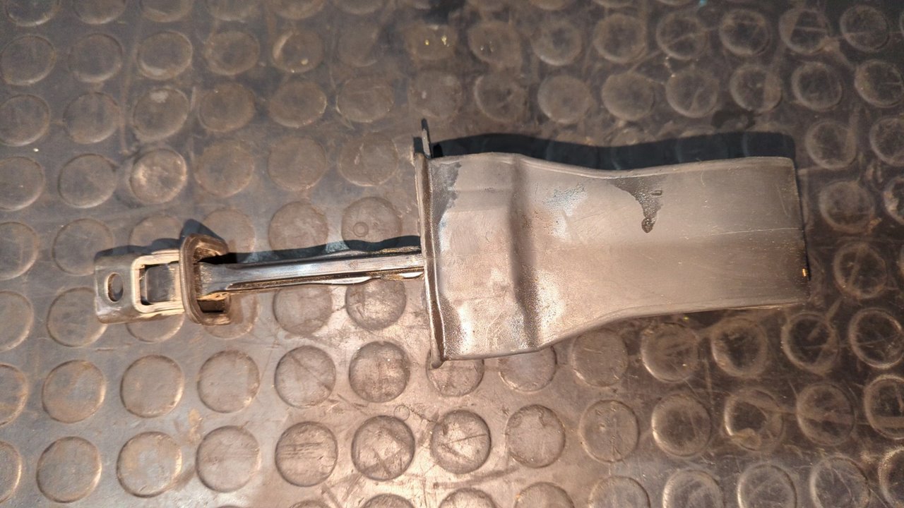 RETENEDOR PUERTA DERECHA VOLKSWAGEN POLO (6R1) - vista 3