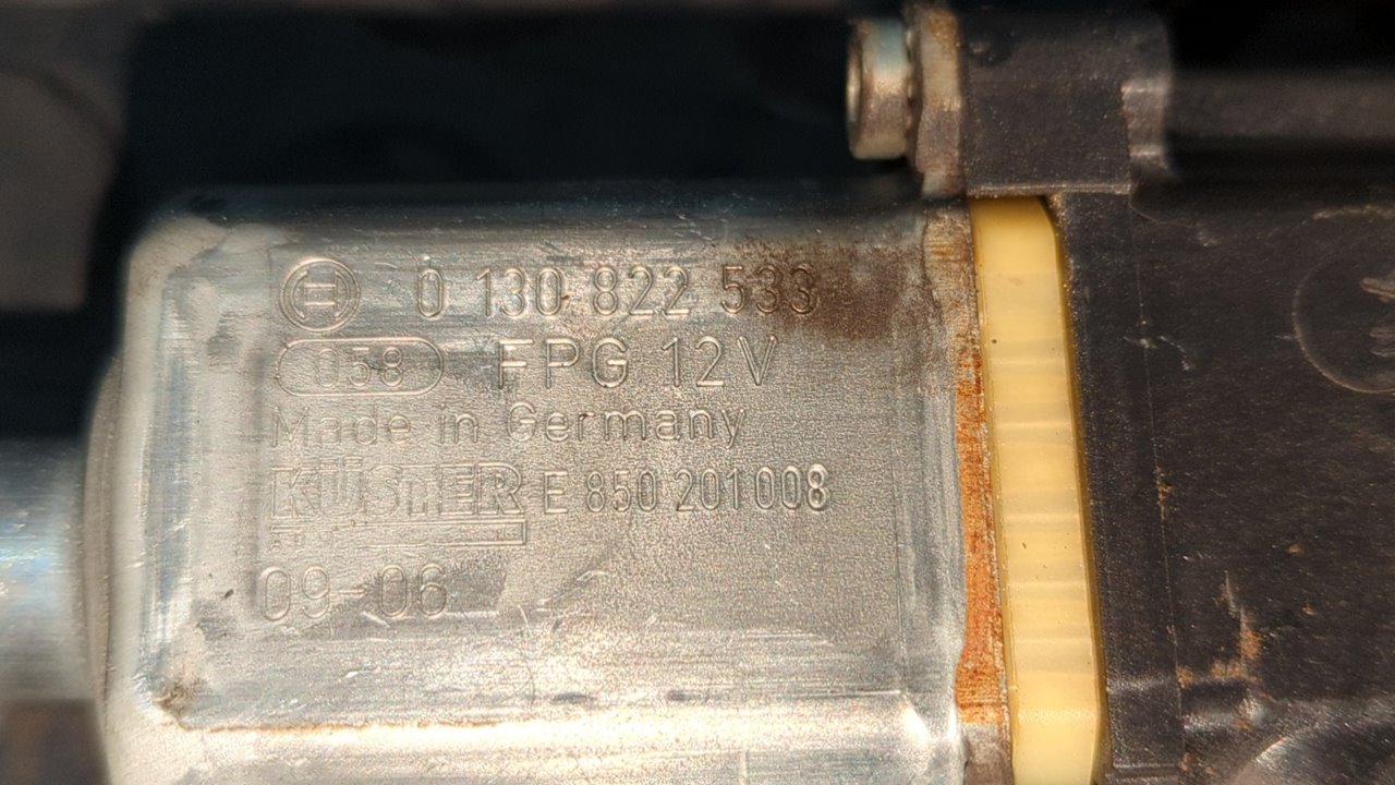 ELEVALUNAS TRASERO DERECHO VOLKSWAGEN POLO (6R1) - vista 3