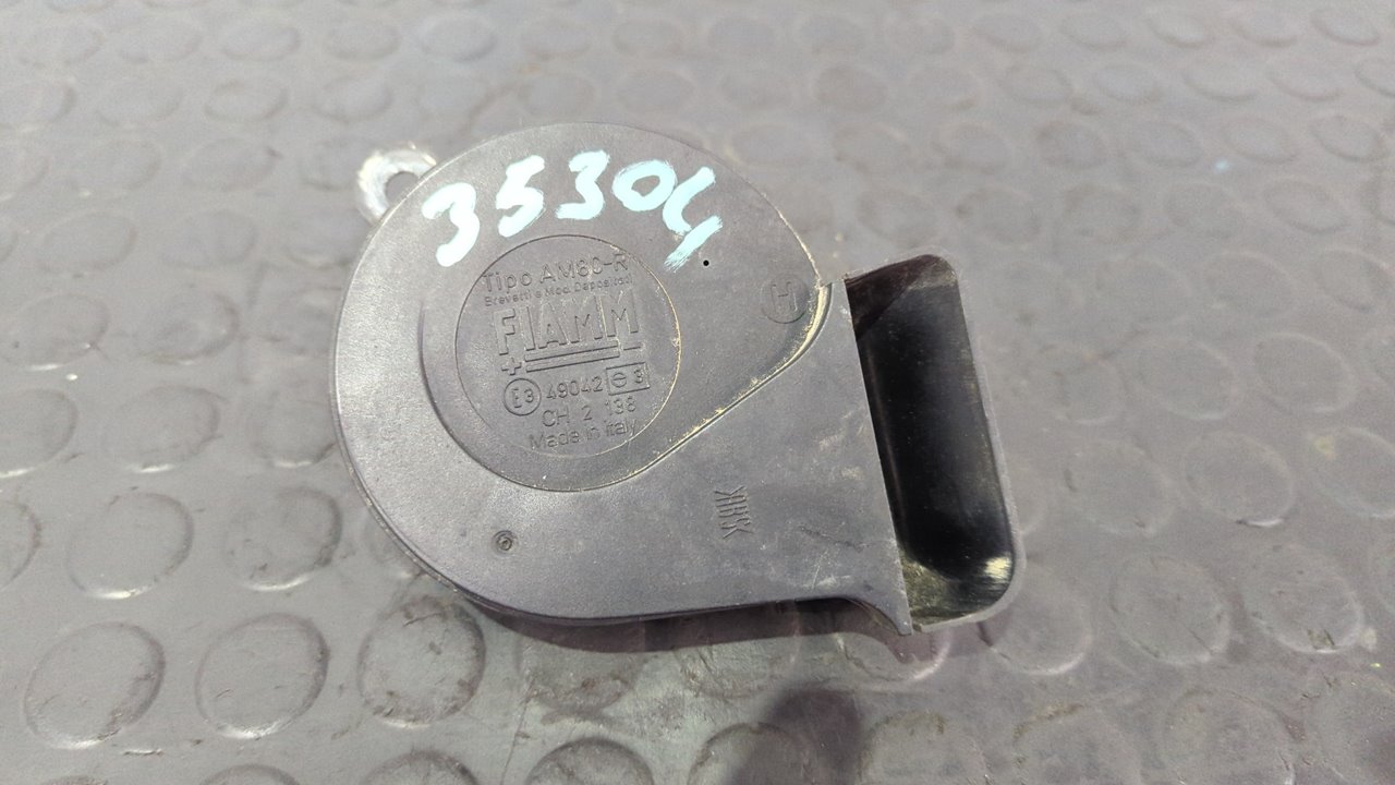 CLAXON MERCEDES-BENZ CLASE E (W124) BERLINA