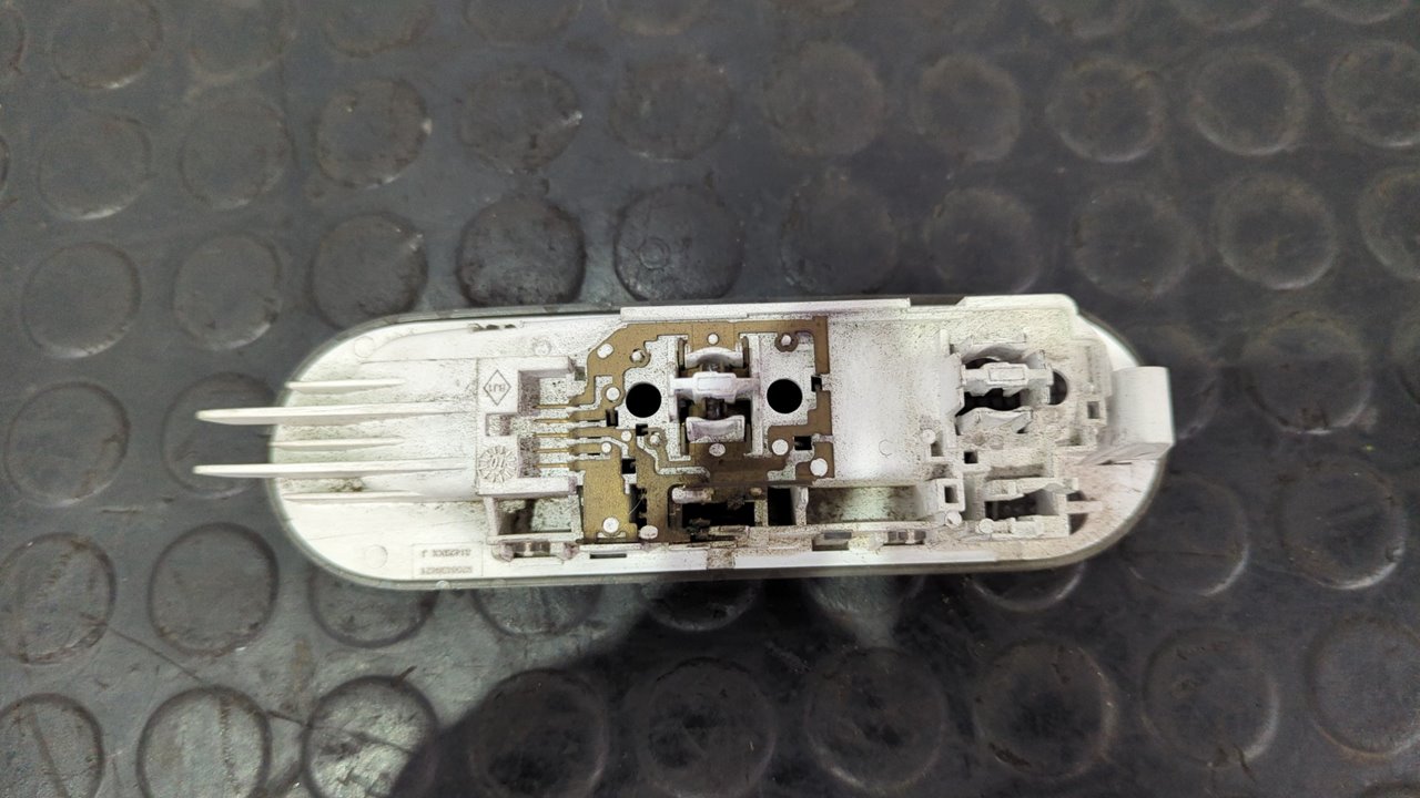 LUZ INTERIOR RENAULT KANGOO - vista 3