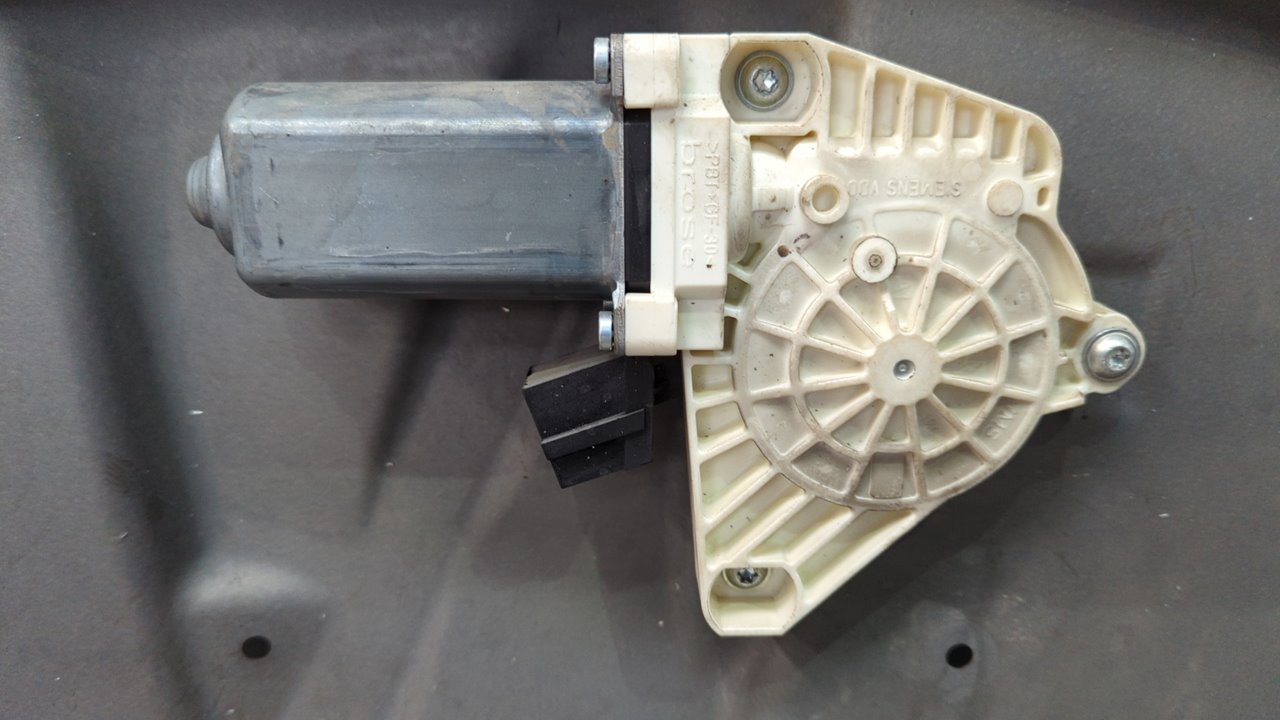 ELEVALUNAS DELANTERO IZQUIERDO MERCEDES-BENZ CLASE A (W169) - vista 4