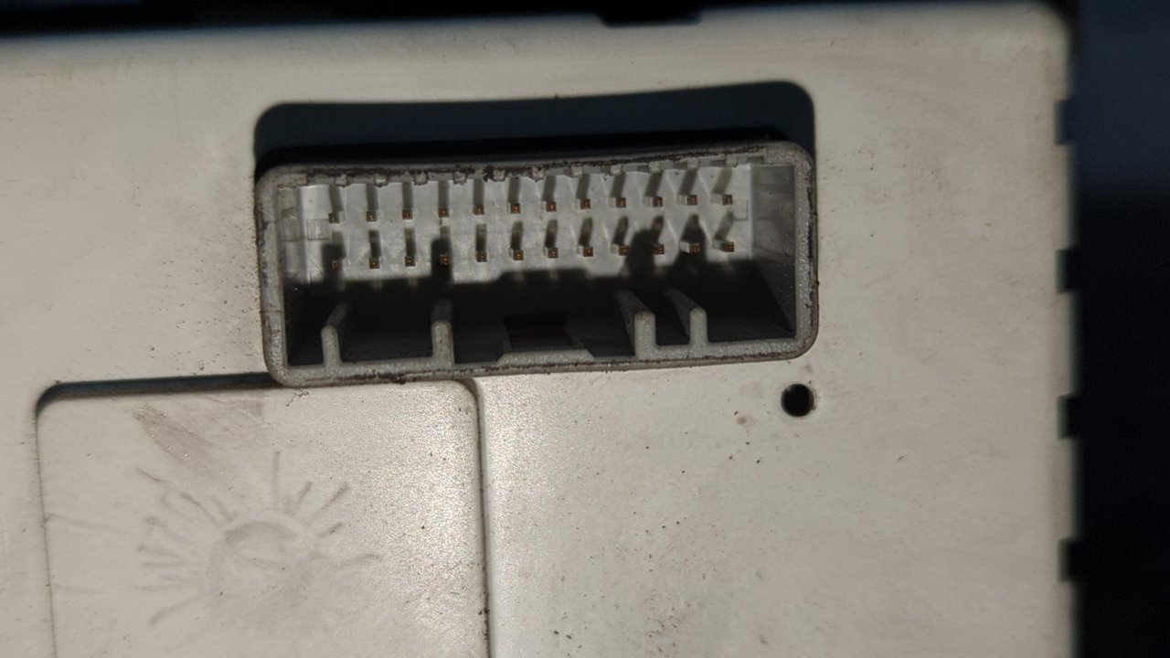 PANTALLA MULTIFUNCION RENAULT KANGOO - vista 3