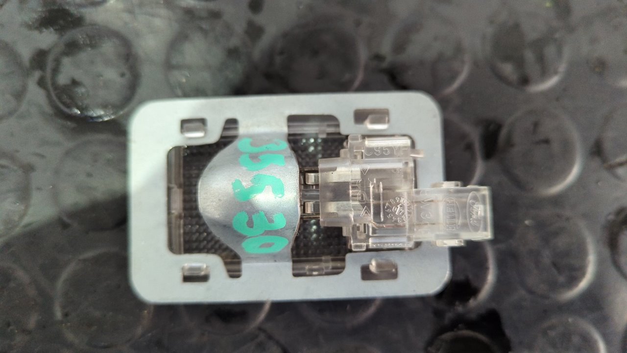 LUZ INTERIOR LAND ROVER RANGE ROVER SPORT - vista 3