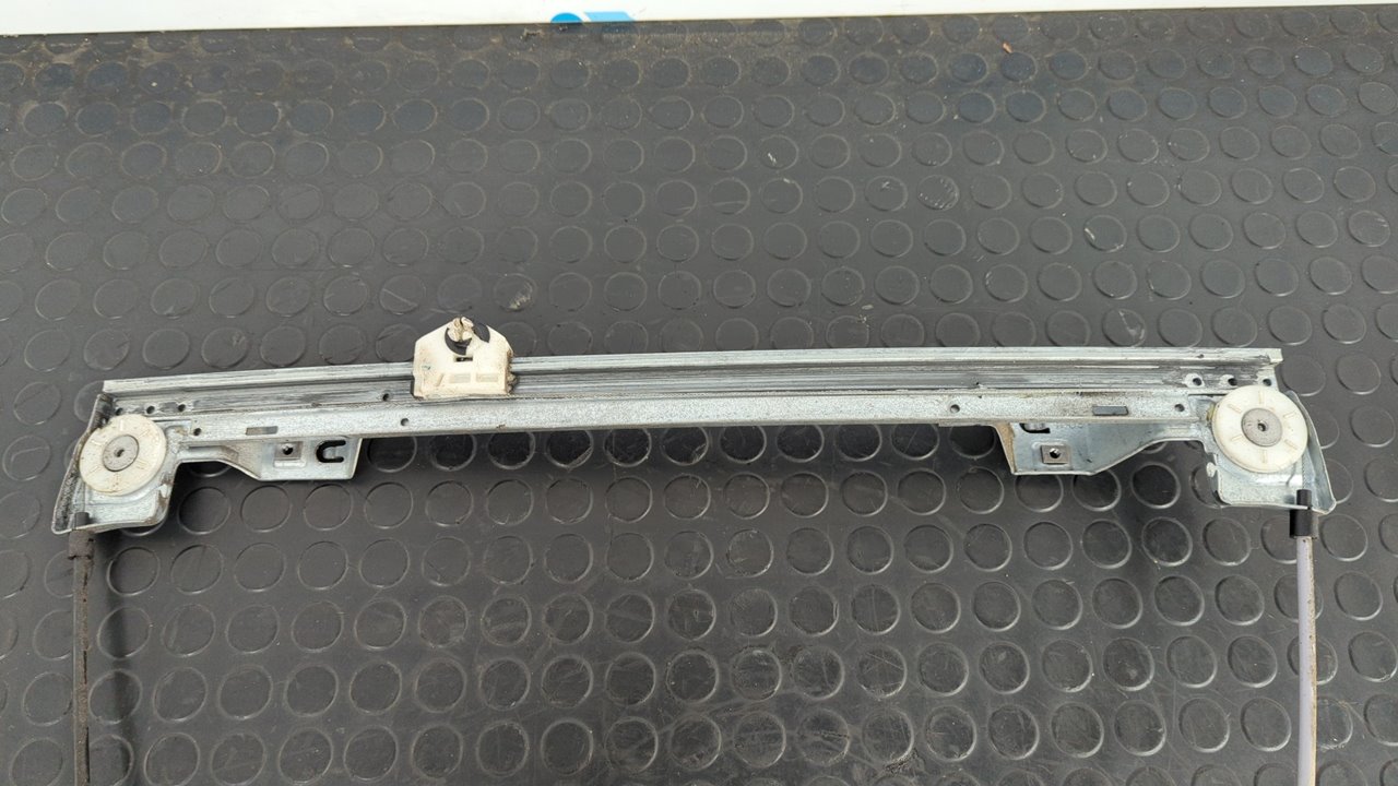 ELEVALUNAS DELANTERO DERECHO RENAULT KANGOO - vista 4