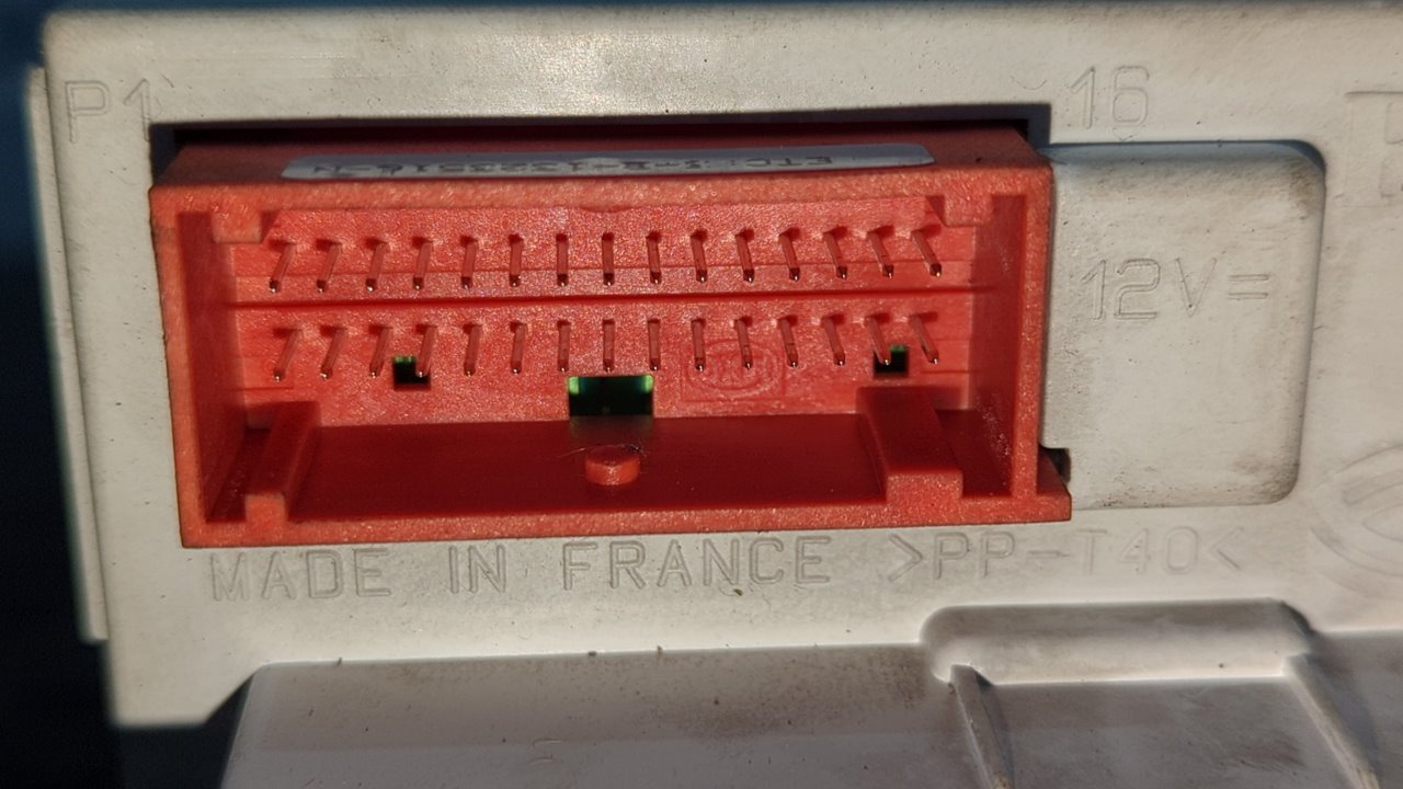 PANTALLA MULTIFUNCION RENAULT MEGANE II BERLINA 3P - vista 4