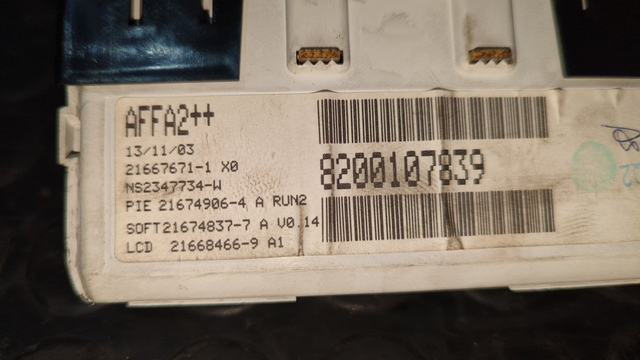 PANTALLA MULTIFUNCION RENAULT MEGANE II BERLINA 3P - vista 3