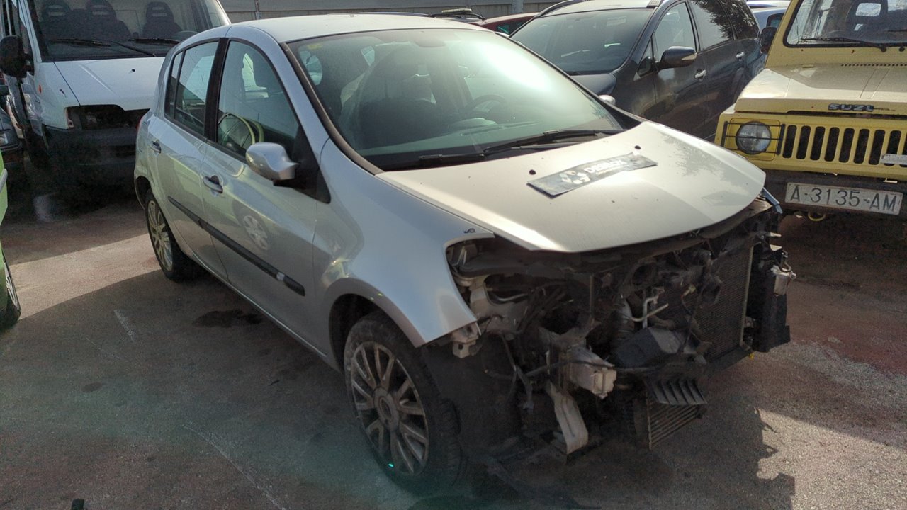 RENAULT CLIO III