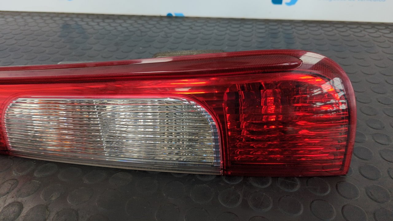 PILOTO TRASERO DERECHO FORD FOCUS C-MAX (CAP) - vista 4