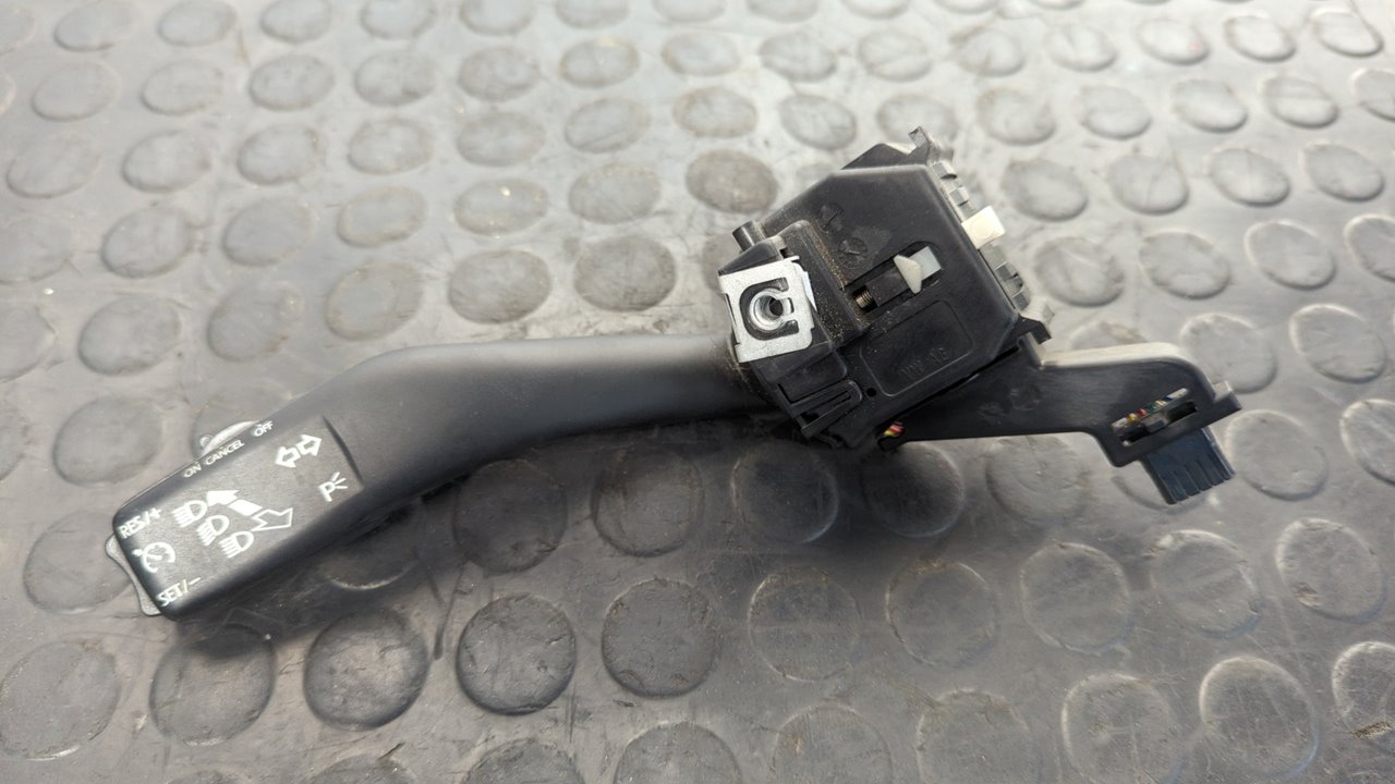 MANDO INTERMITENTES SEAT LEON (1P1)