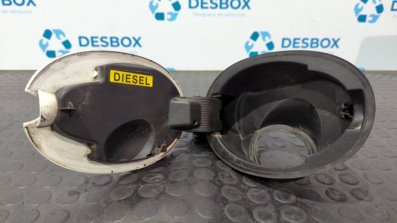 TAPA EXTERIOR COMBUSTIBLE FIAT SCUDO FURGÓN (272) - vista 6