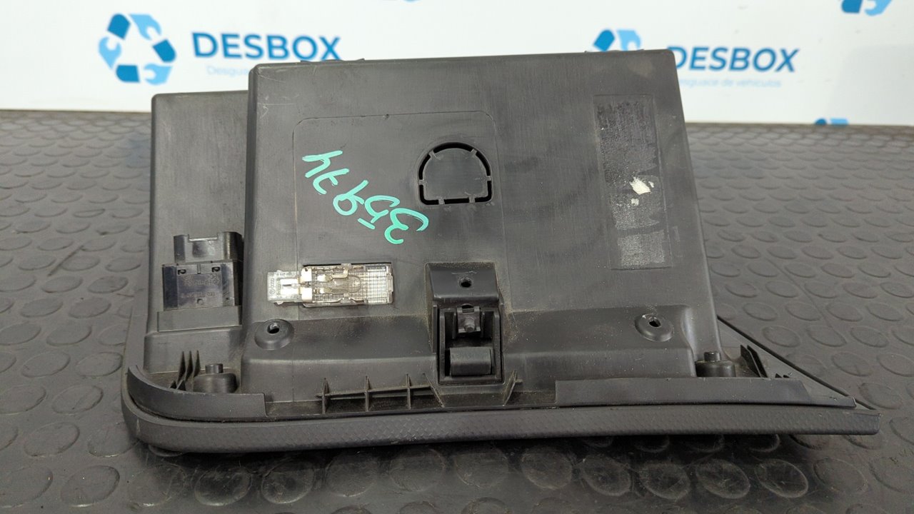 GUANTERA SEAT LEON (1P1) - vista 2