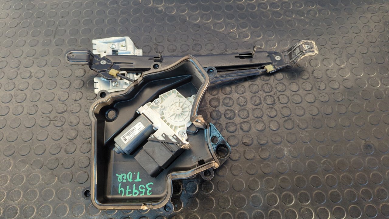 ELEVALUNAS TRASERO DERECHO SEAT LEON (1P1)