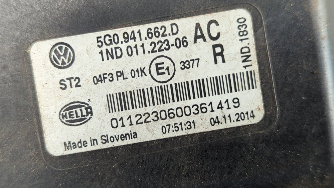 FARO ANTINIEBLA DERECHO VOLKSWAGEN GOLF VII LIM. (5G1) - vista 5