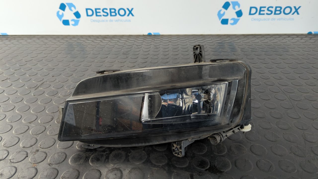 FARO ANTINIEBLA IZQUIERDO VOLKSWAGEN GOLF VII LIM. (5G1)