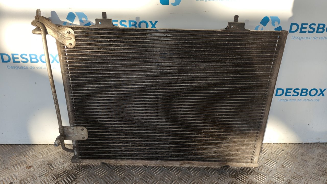 CONDENSADOR / RADIADOR  AIRE ACONDICIONADO MERCEDES-BENZ CLASE CLK (W208) COUPE - vista 3