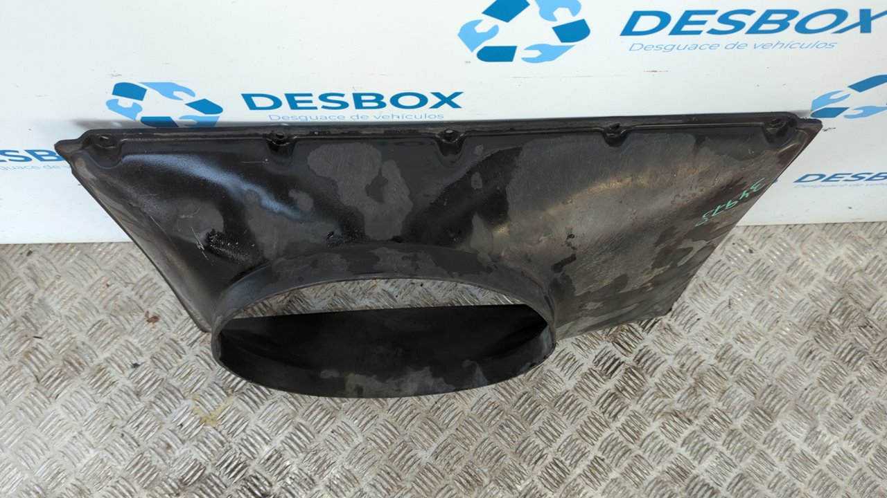 CALANDRA DELANTERA DE RADIADOR LAND ROVER DEFENDER - vista 3