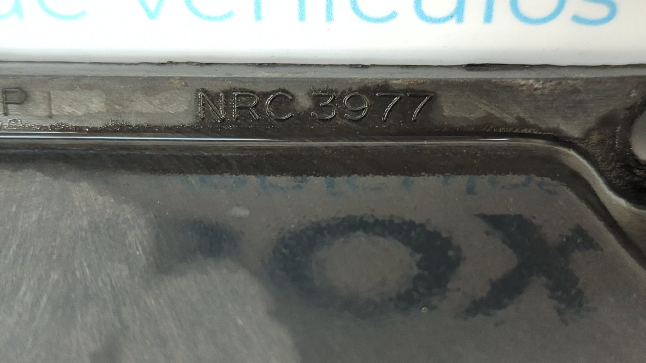 CALANDRA DELANTERA DE RADIADOR LAND ROVER DEFENDER - vista 4