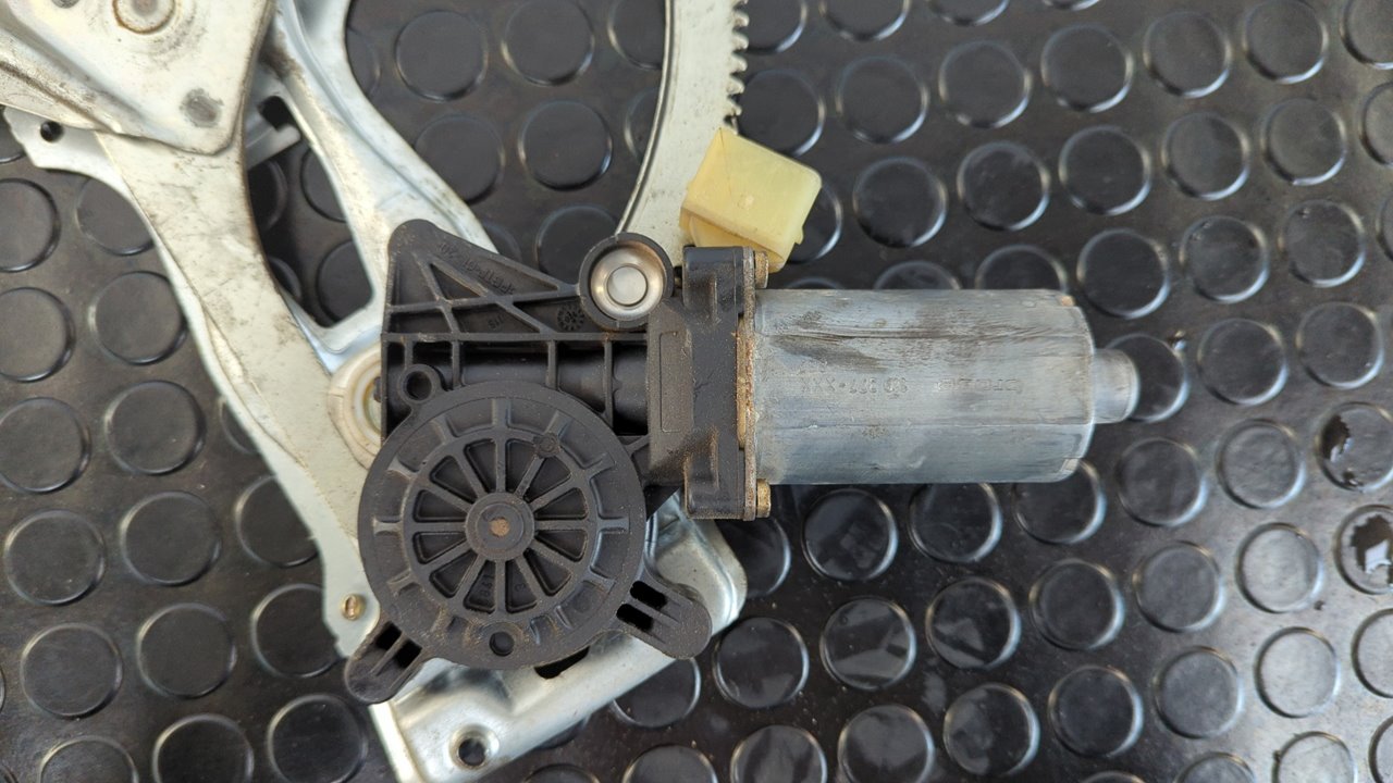 ELEVALUNAS DELANTERO IZQUIERDO MERCEDES-BENZ CLASE CLK (W208) COUPE - vista 5