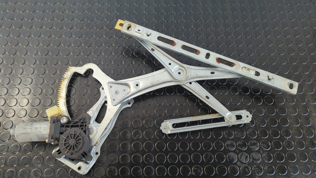 ELEVALUNAS DELANTERO DERECHO MERCEDES-BENZ CLASE CLK (W208) COUPE