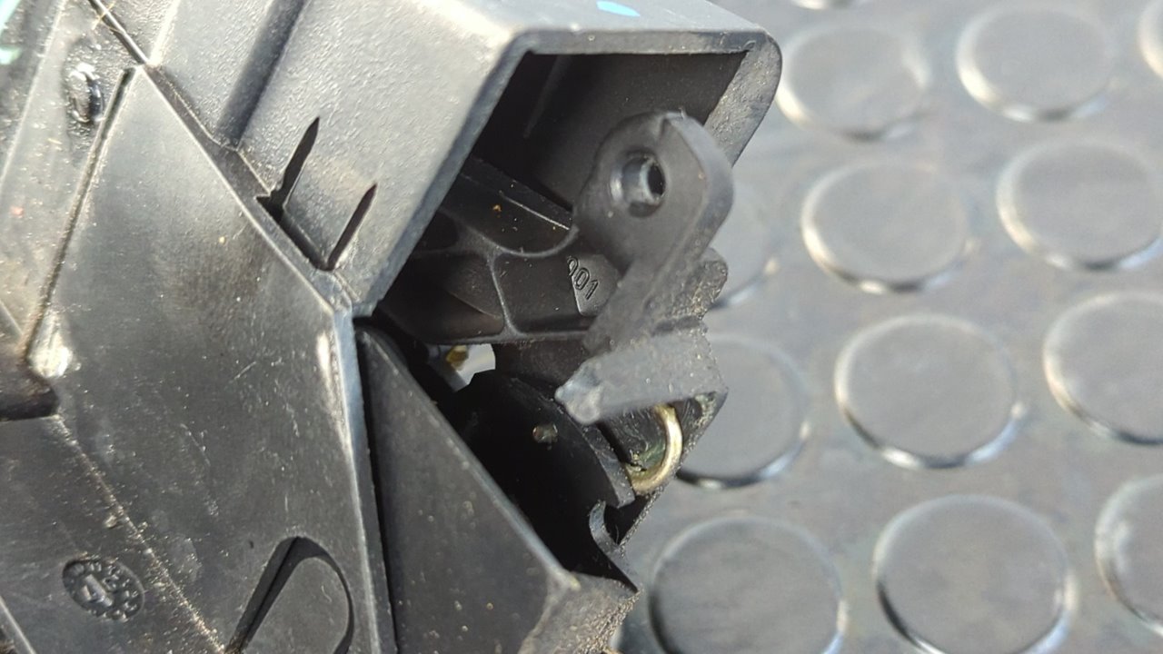 CERRADURA PUERTA DELANTERA IZQUIERDA MERCEDES-BENZ CLASE CLK (W208) COUPE - vista 2