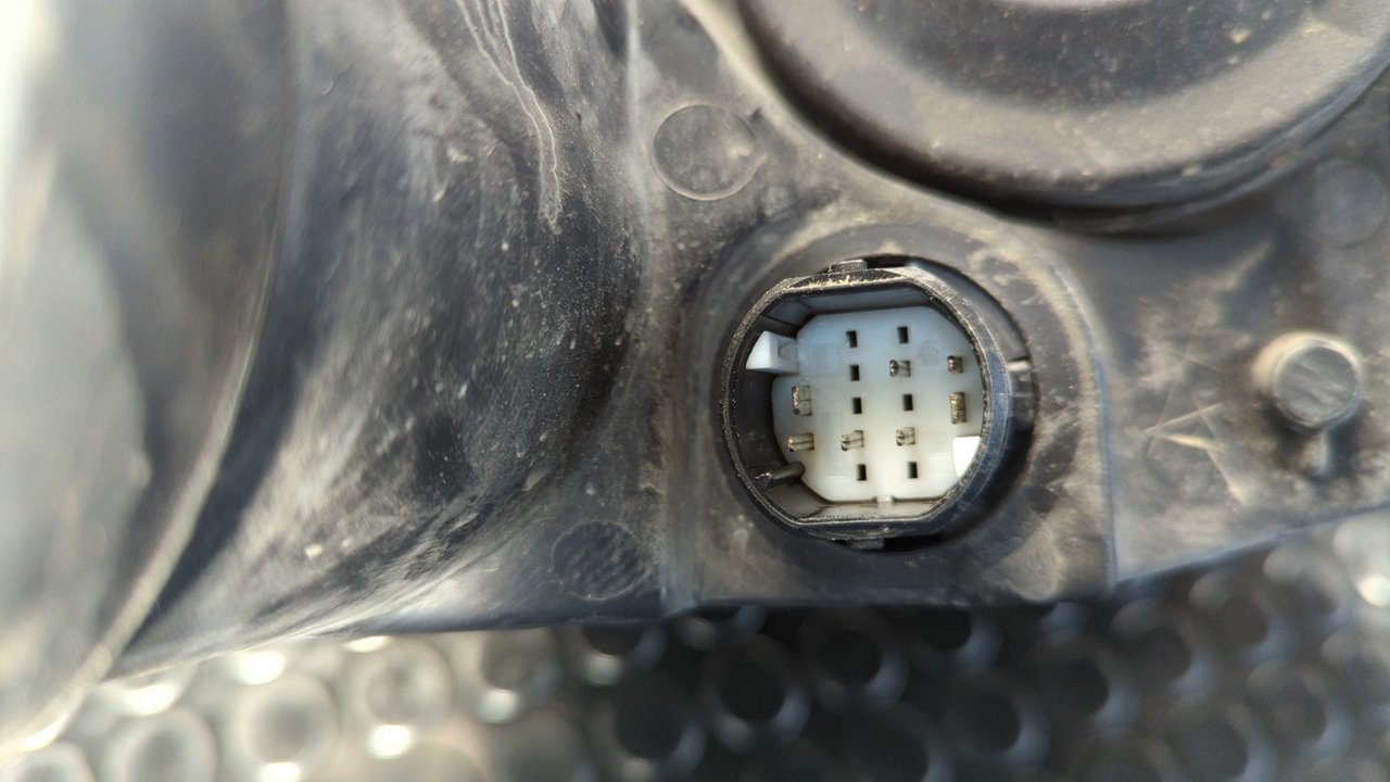 FARO IZQUIERDO FIAT PUNTO BERLINA (188) - vista 2